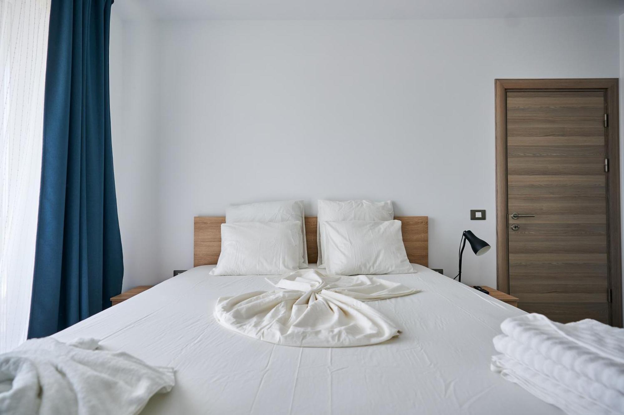 Rebeq Aparthotel Alezzi Beach Năvodari Habitación foto