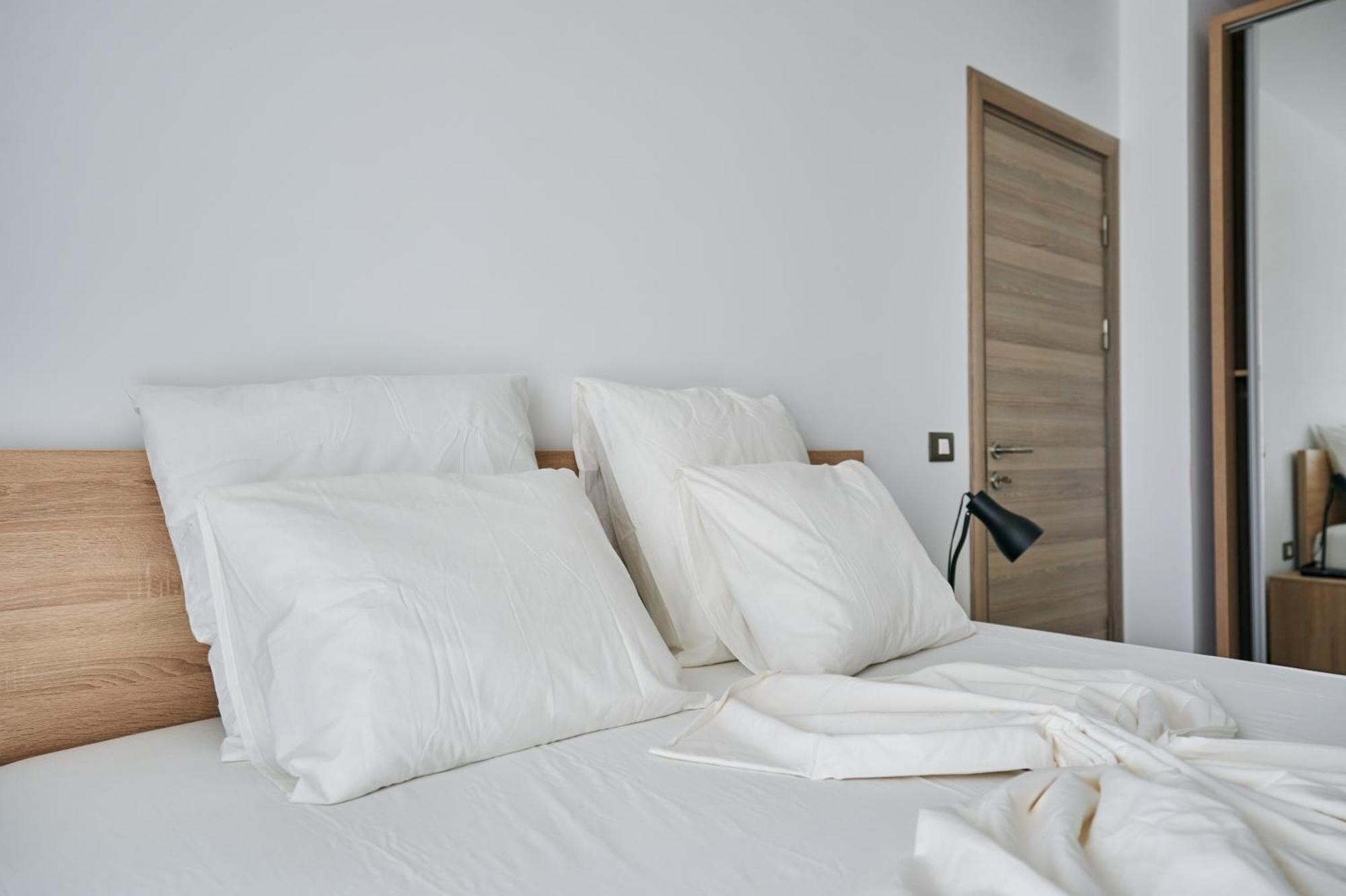 Rebeq Aparthotel Alezzi Beach Năvodari Habitación foto